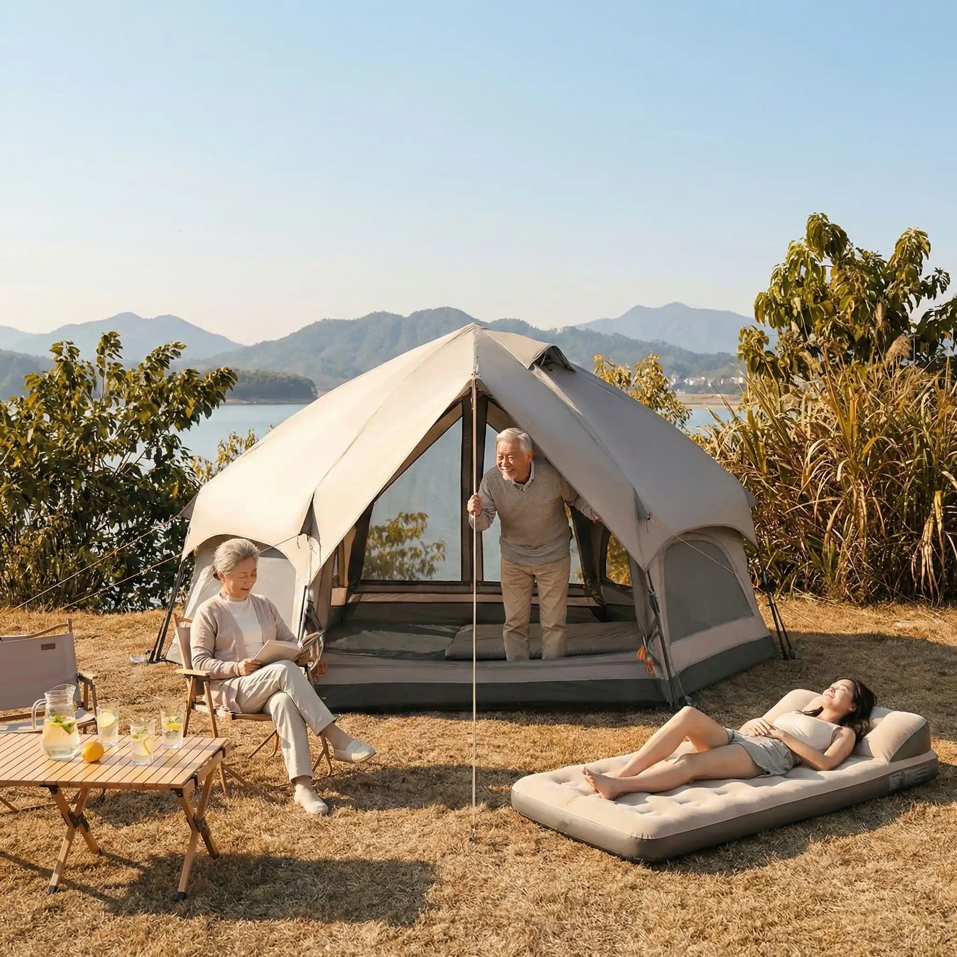 homme debout tente de camping femme lit fille bronze soleil